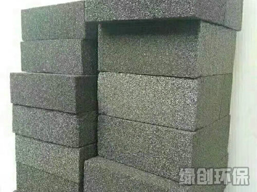 泡沫玻璃
